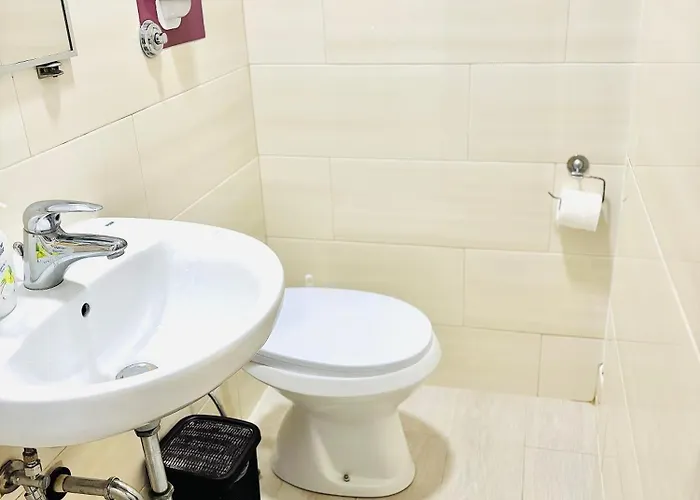 Vertex Palace Oda ve Kahvaltı *